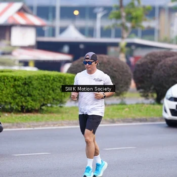Runner Photo 8204823