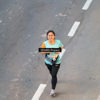 Runner Photo 8204832