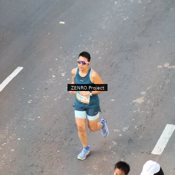 Runner Photo 8204842