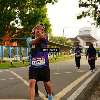 Runner Photo 8204845