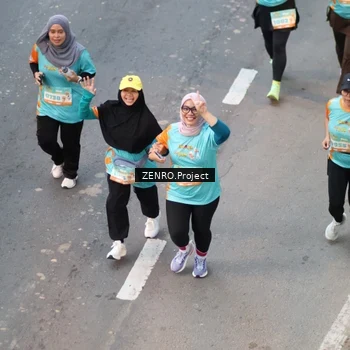Runner Photo 8204846