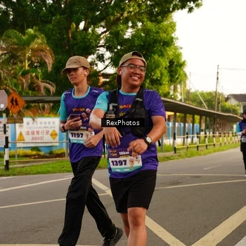 Runner Photo 8204857