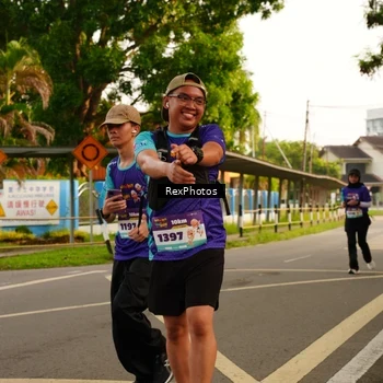 Runner Photo 8204860