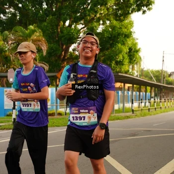 Runner Photo 8204869