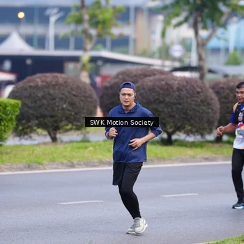 Runner Photo 8204881
