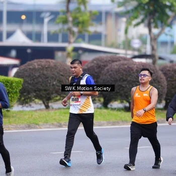 Runner Photo 8204894