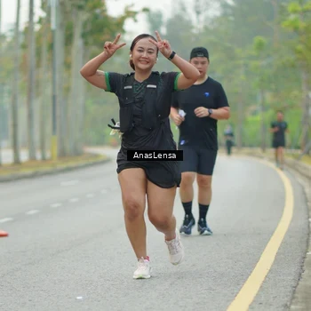 Runner Photo 8204910