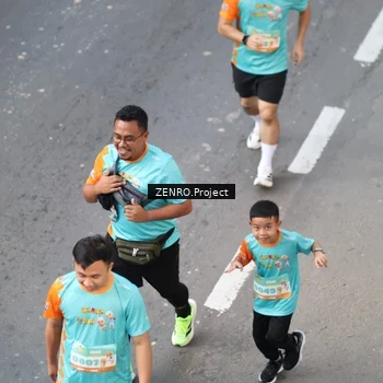 Runner Photo 8204922