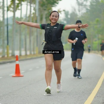 Runner Photo 8204929