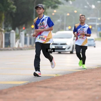Runner Photo 8204948