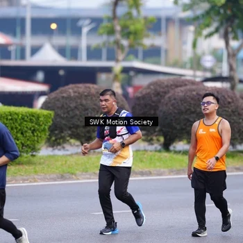 Runner Photo 8204963