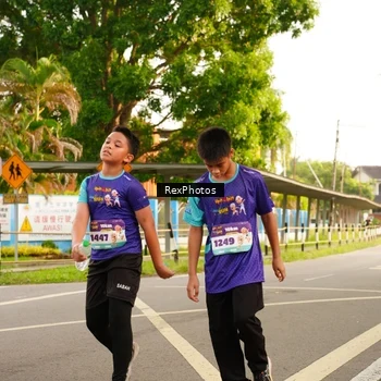 Runner Photo 8204967