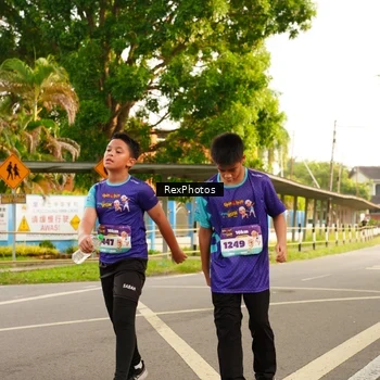 Runner Photo 8204981