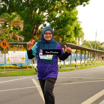 Runner Photo 8204993