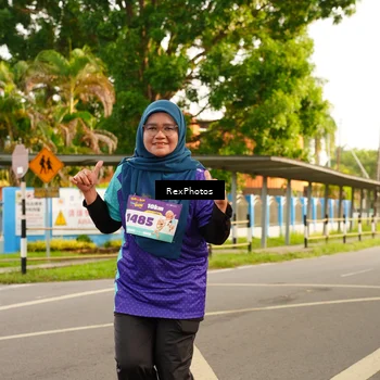 Runner Photo 8204999