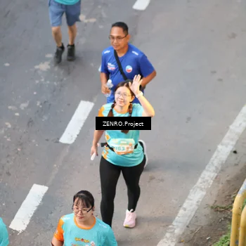 Runner Photo 8205002
