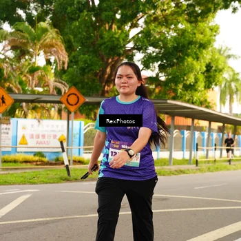 Runner Photo 8205012