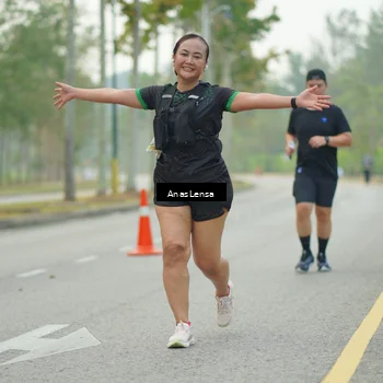 Runner Photo 8205013