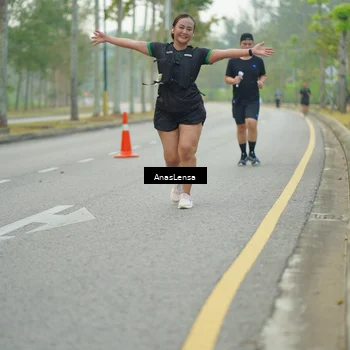 Runner Photo 8205019