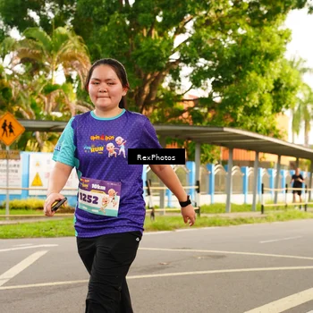Runner Photo 8205025