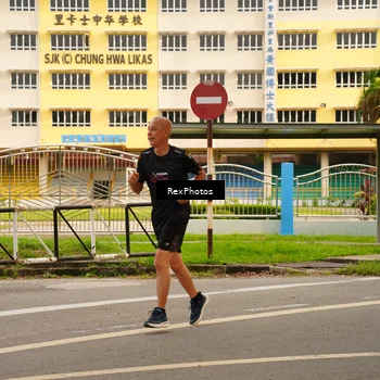 Runner Photo 8205047