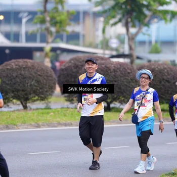 Runner Photo 8205049