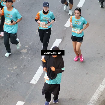 Runner Photo 8205057