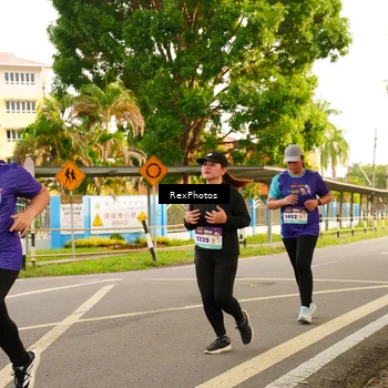 Runner Photo 8205064