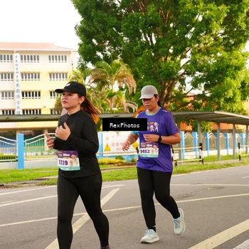 Runner Photo 8205065