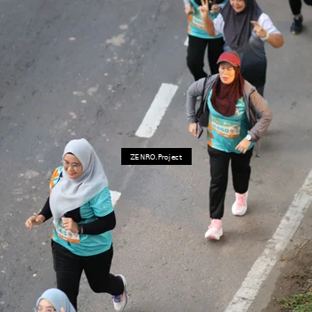 Runner Photo 8205066