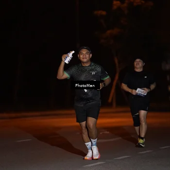 Runner Photo 8205086