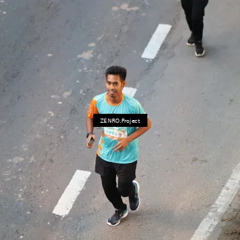 Runner Photo 8205142