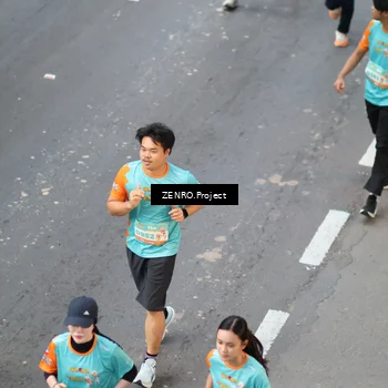 Runner Photo 8205189