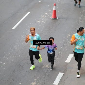Runner Photo 8205201