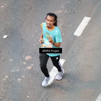 Runner Photo 8205224