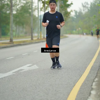 Runner Photo 8205248