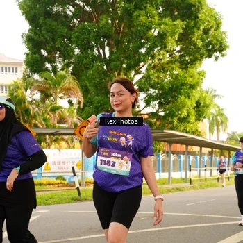 Runner Photo 8205258