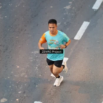 Runner Photo 8205259