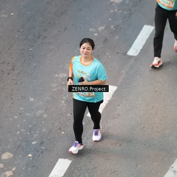 Runner Photo 8205262