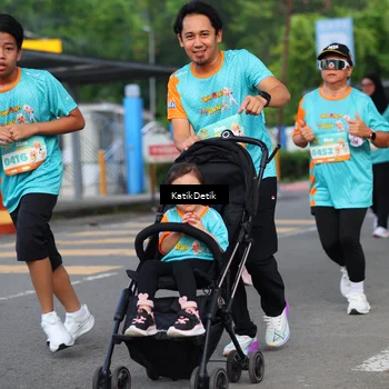 Runner Photo 8205274