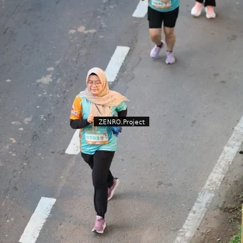 Runner Photo 8205291