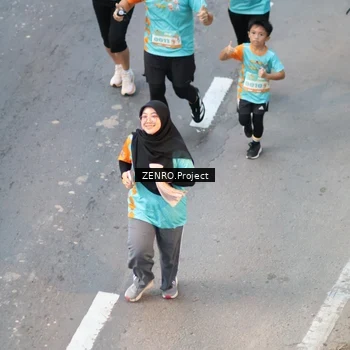 Runner Photo 8205309