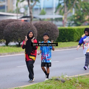 Runner Photo 8205318