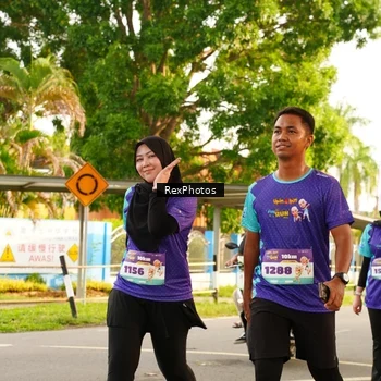 Runner Photo 8205321