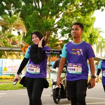 Runner Photo 8205334