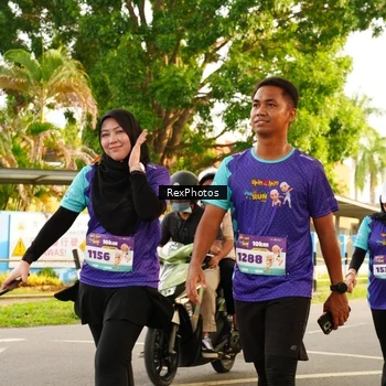 Runner Photo 8205337