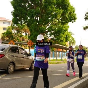Runner Photo 8205339