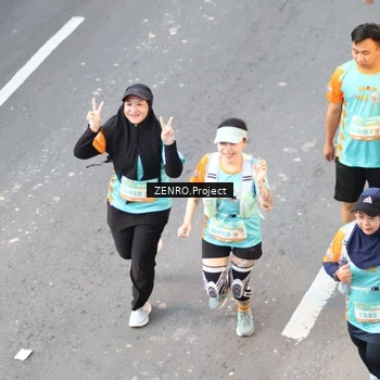 Runner Photo 8205353