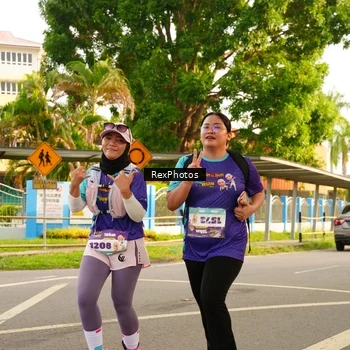 Runner Photo 8205359