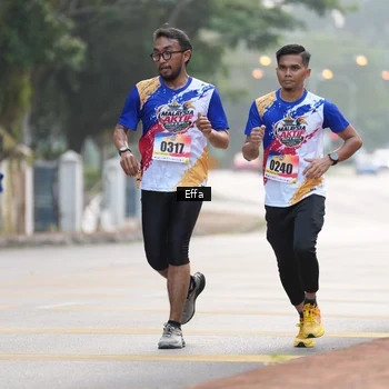 Runner Photo 8205362